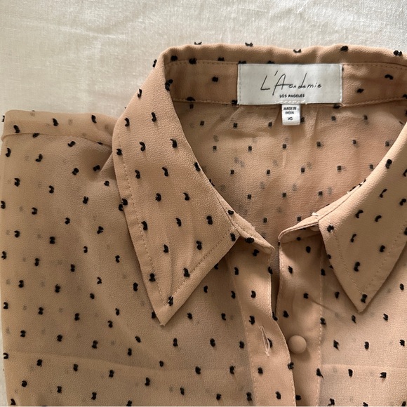 Tan Button-Up Blouse with Black Dots - Picture 3 of 6